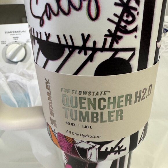Stanley Flowstate Tumbler The Nightmare Before Christmas NIB - Picture 2 of 16